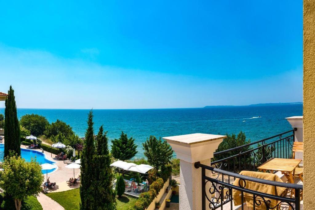 Horizon 10 'В' Apartment Sveti Vlas Luaran gambar