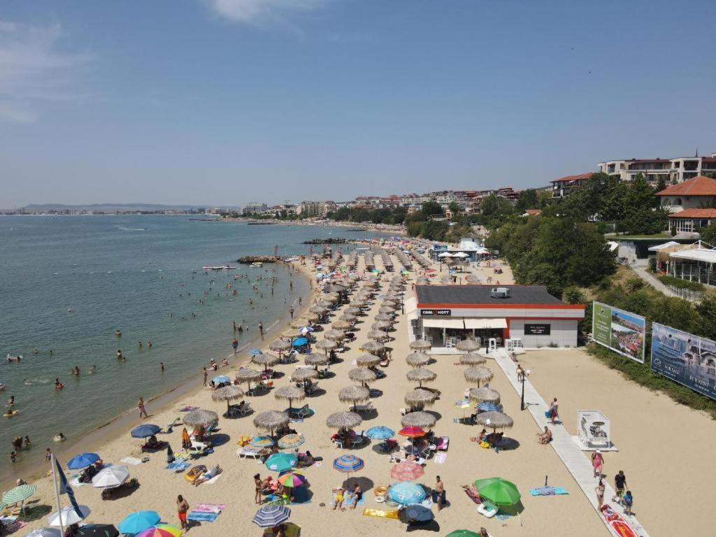Horizon 10 'В' Apartment Sveti Vlas Luaran gambar